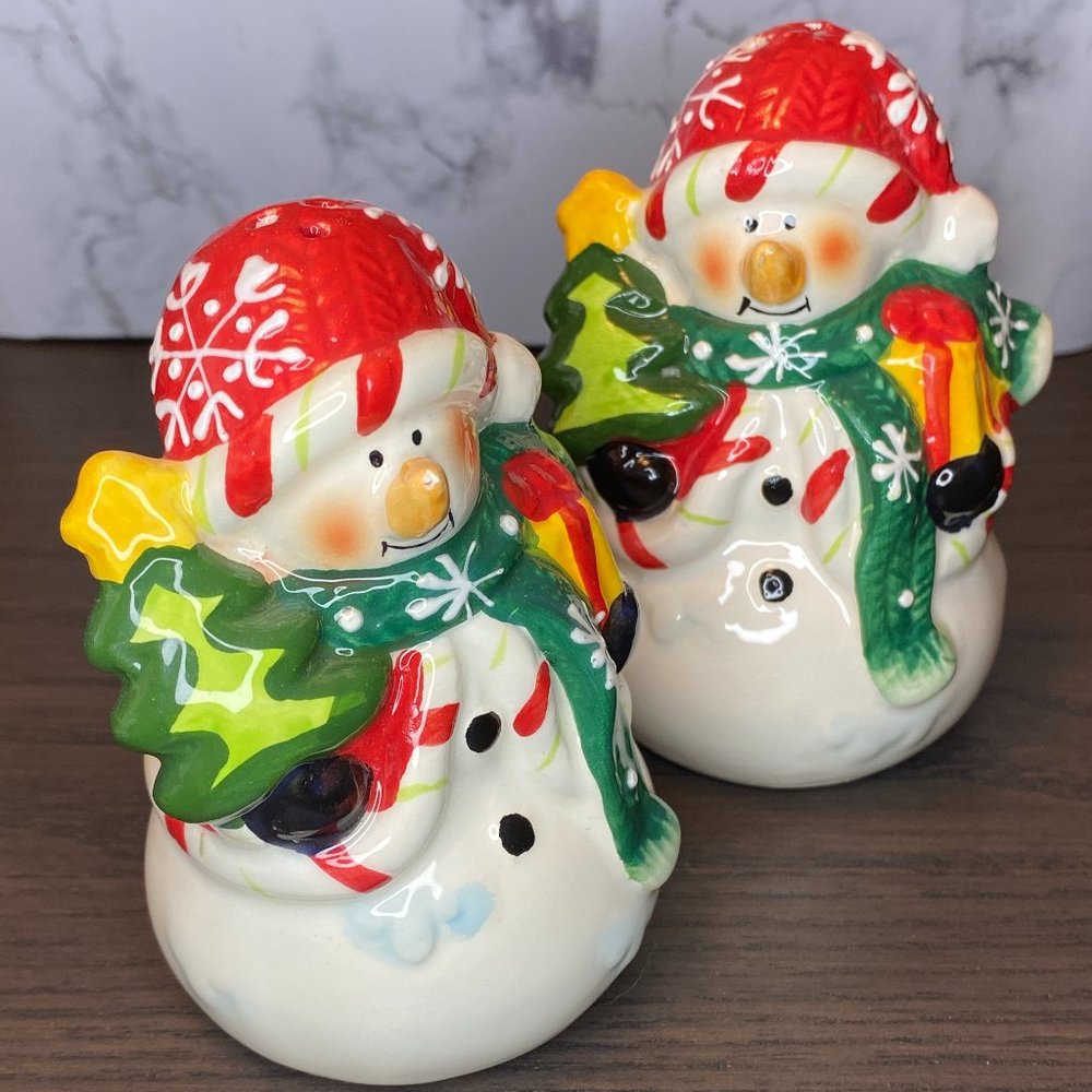 Christmas Snowman Ceramic Salt and Pepper Shakers